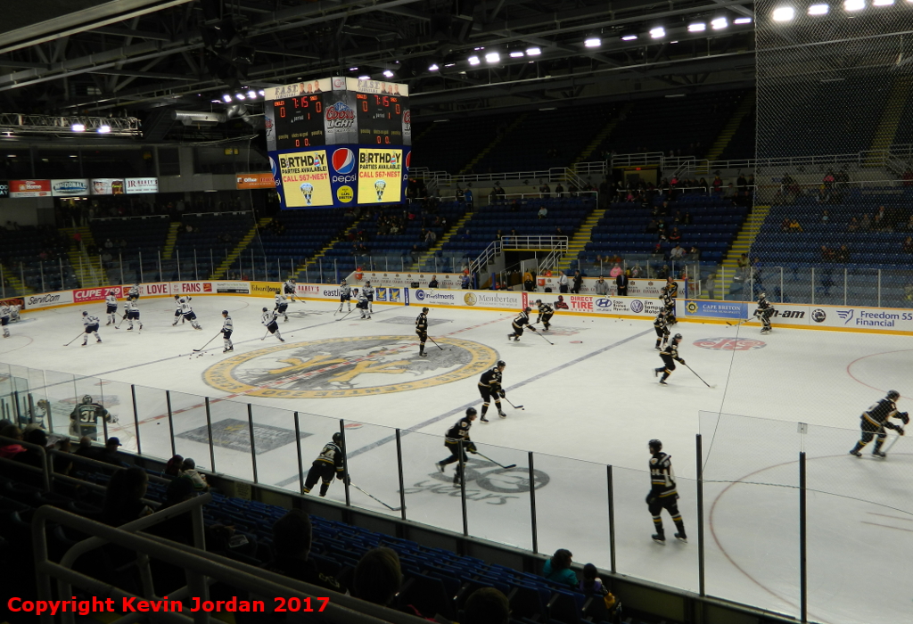 Centre 200 - Cape Breton Screaming Eagles arena (QMJHL) 