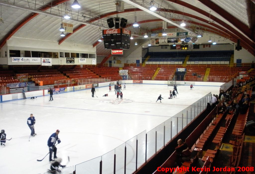 Colisee de Laval